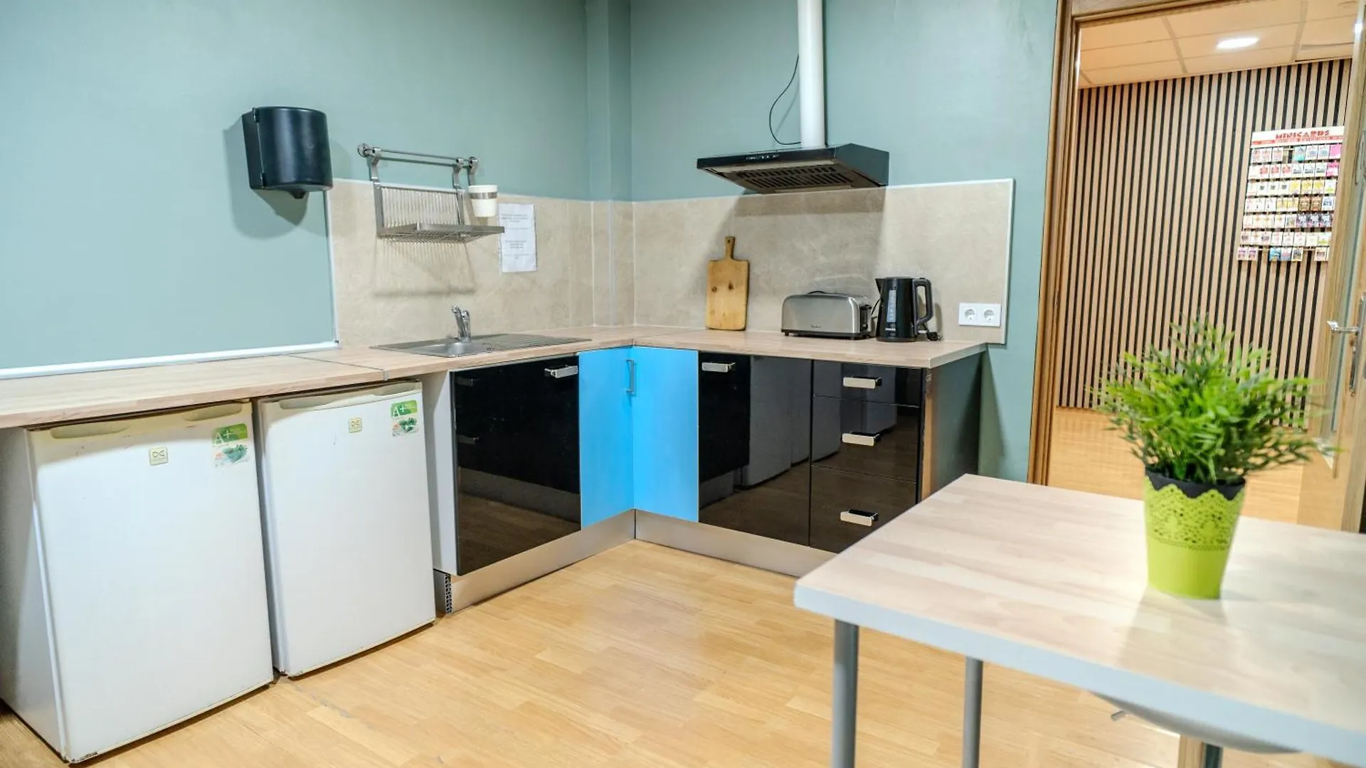 Holidaysbcn Rooms Barcellona Ostello
