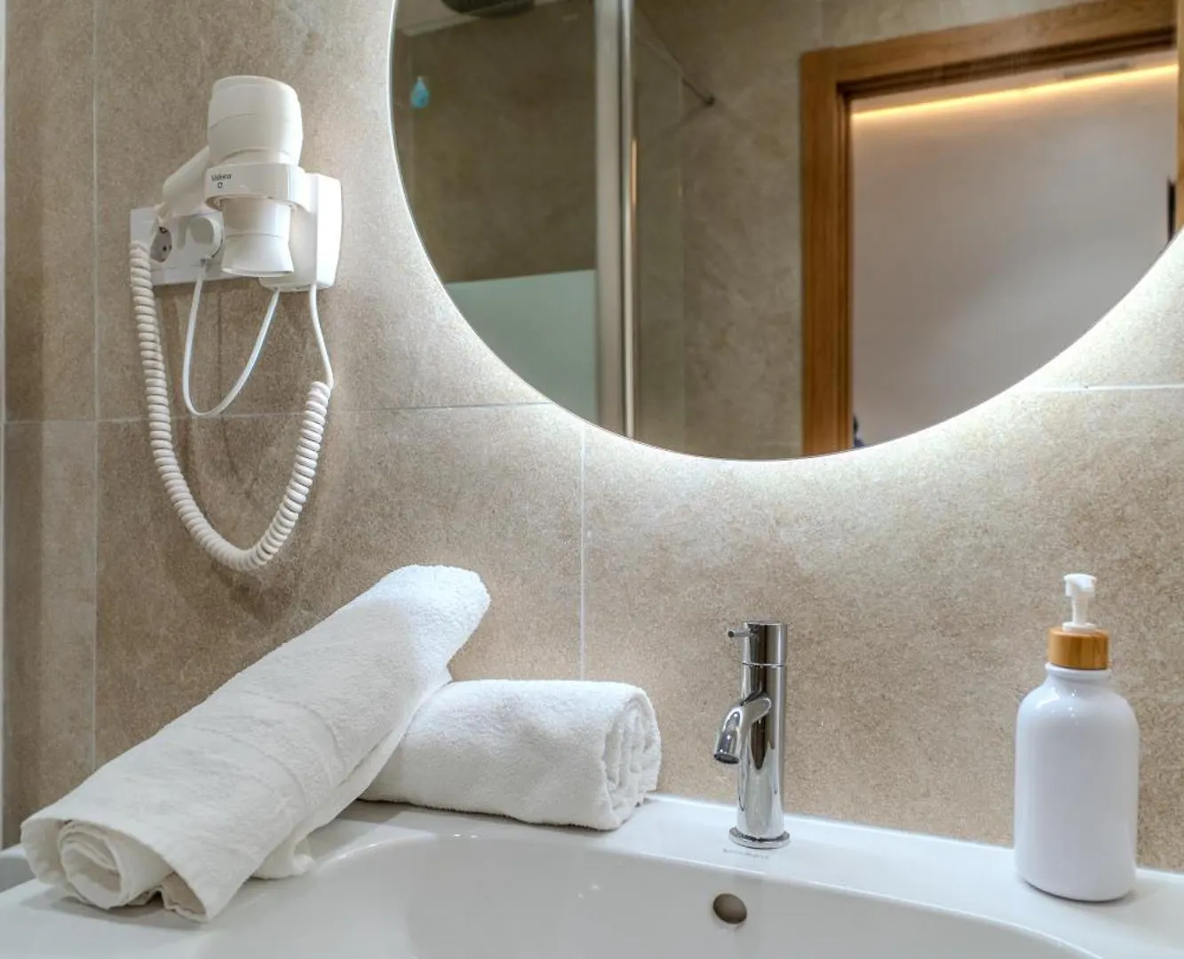Hostel Holidaysbcn Rooms Barcelona